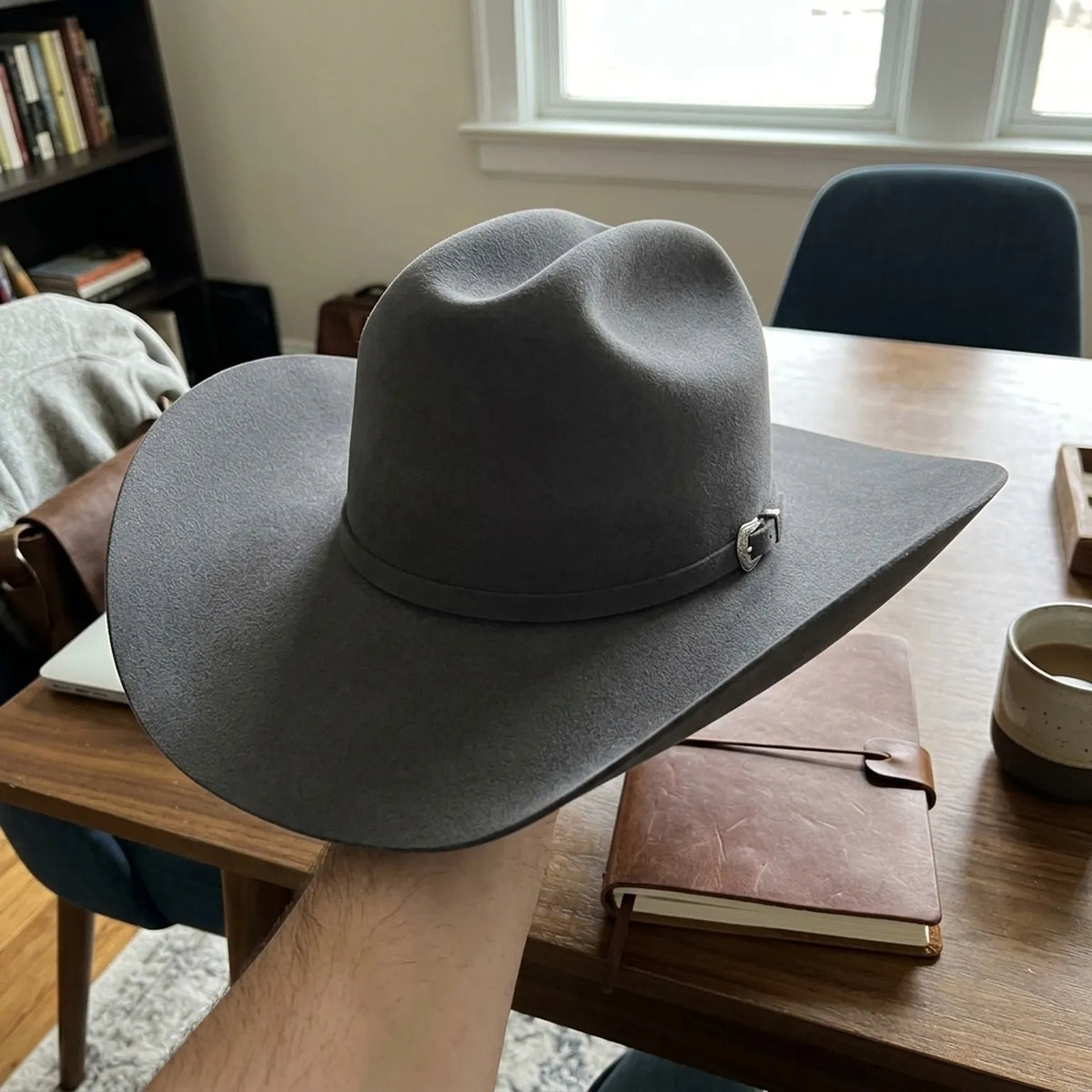 Charcoal Grey Felt Cowboy Hat with Classic Western Style