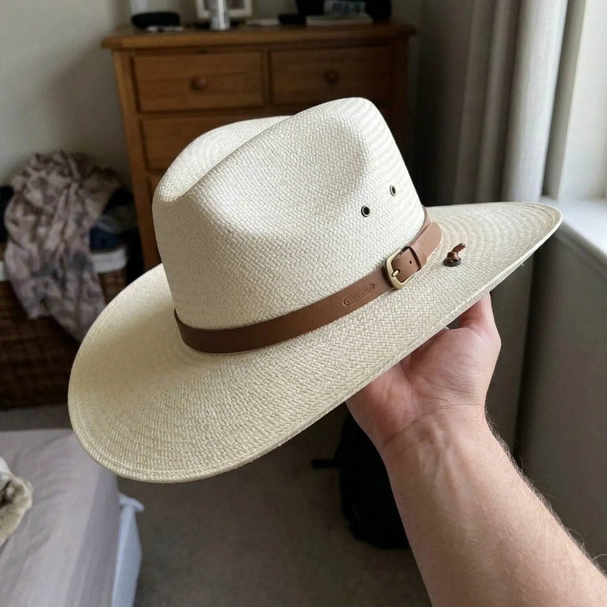 Unisex White Straw Western Hat with Leather Band and Brim Snaps