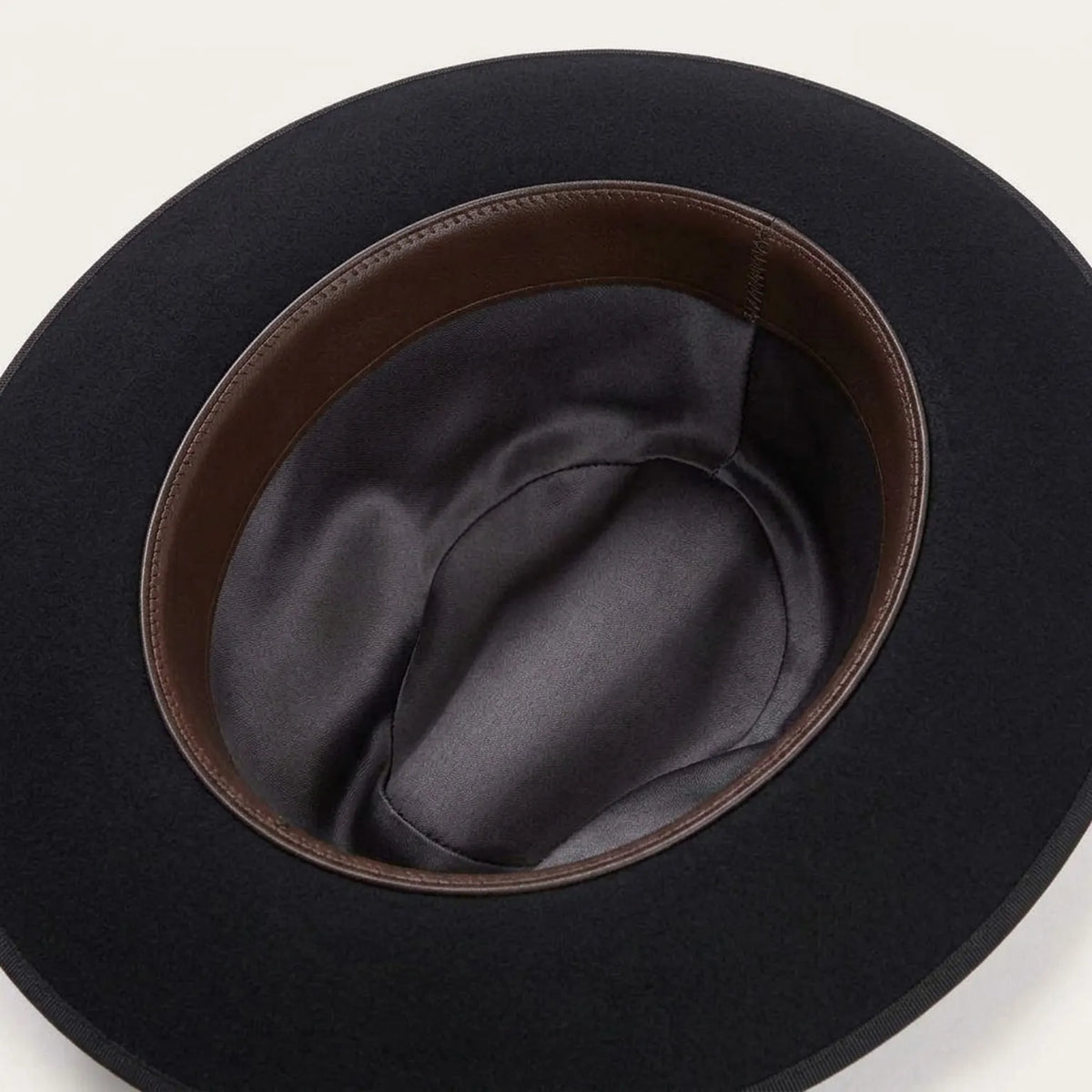 Black Wool Felt Fedora Hat with Grosgrain Band | Classic