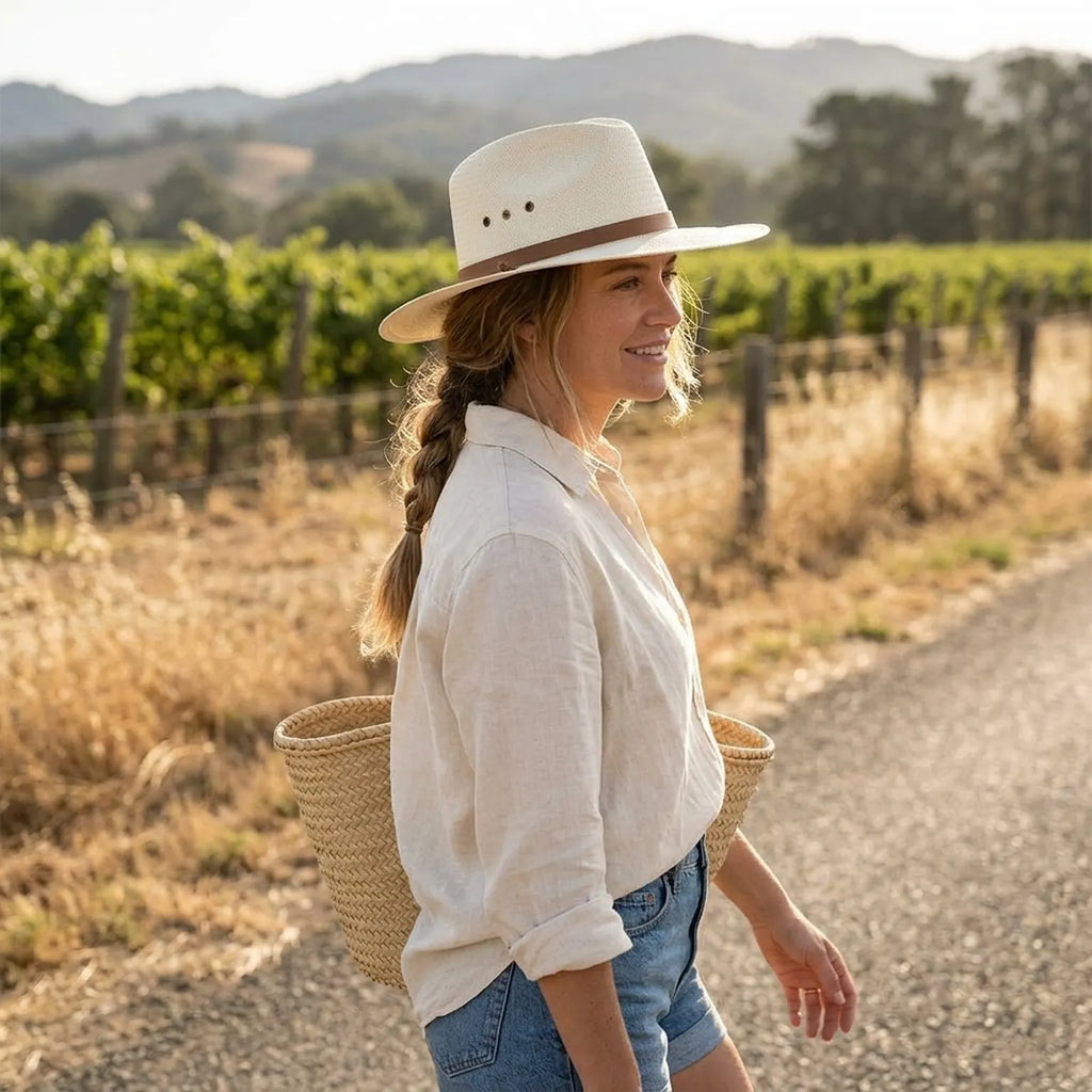 Unisex White Straw Western Hat with Leather Band and Brim Snaps