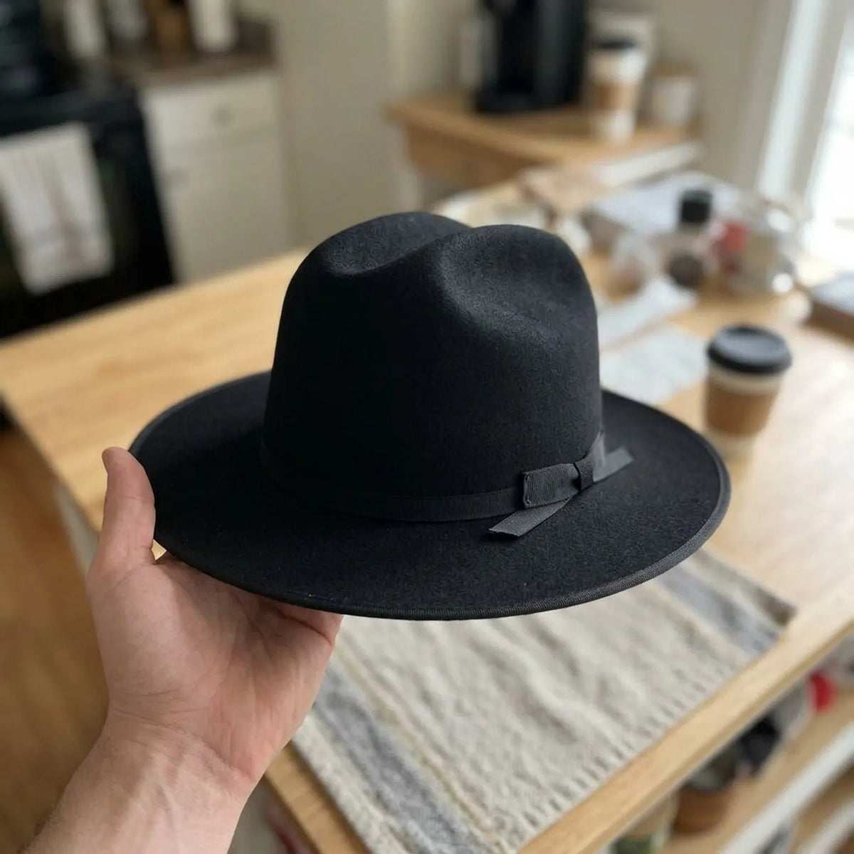 Black Wool Felt Fedora Hat with Grosgrain Band | Classic