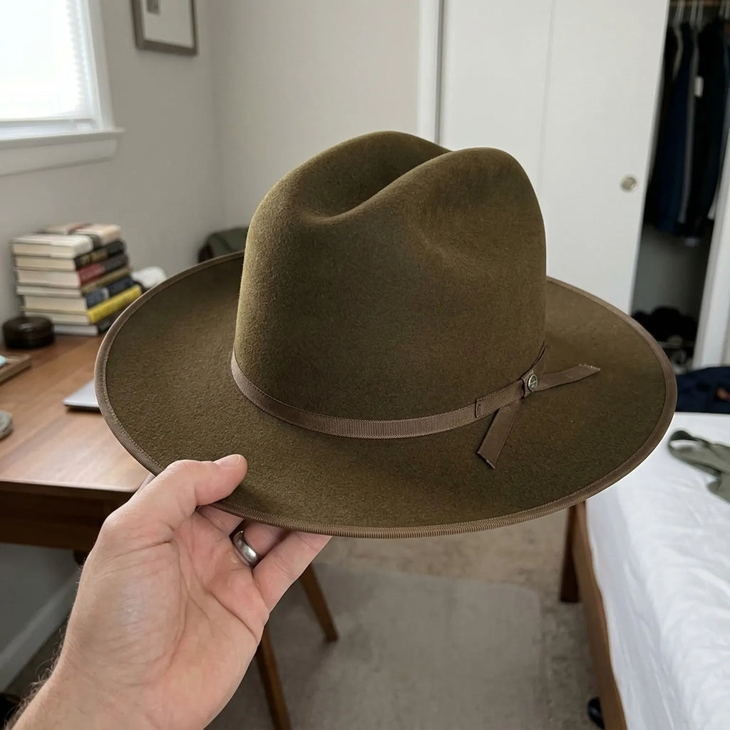 Brown Wide Brim Felt Western Hat with Classic Shape