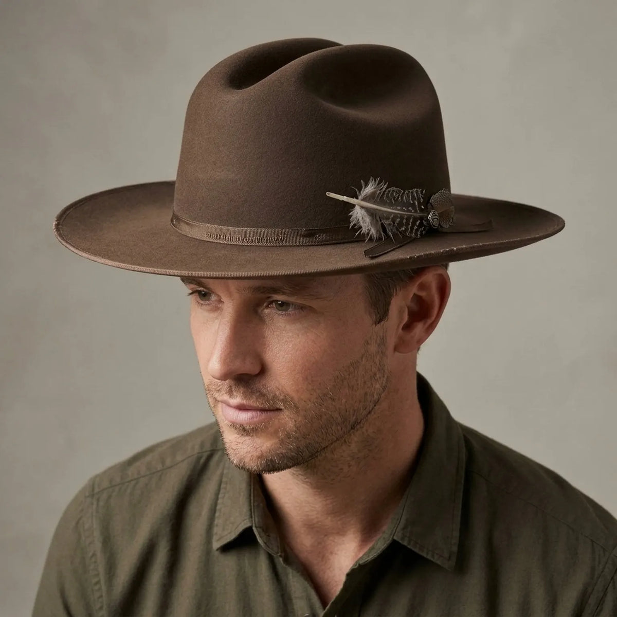 Brown Distressed Wide-Brim Western Felt Hat with Feather