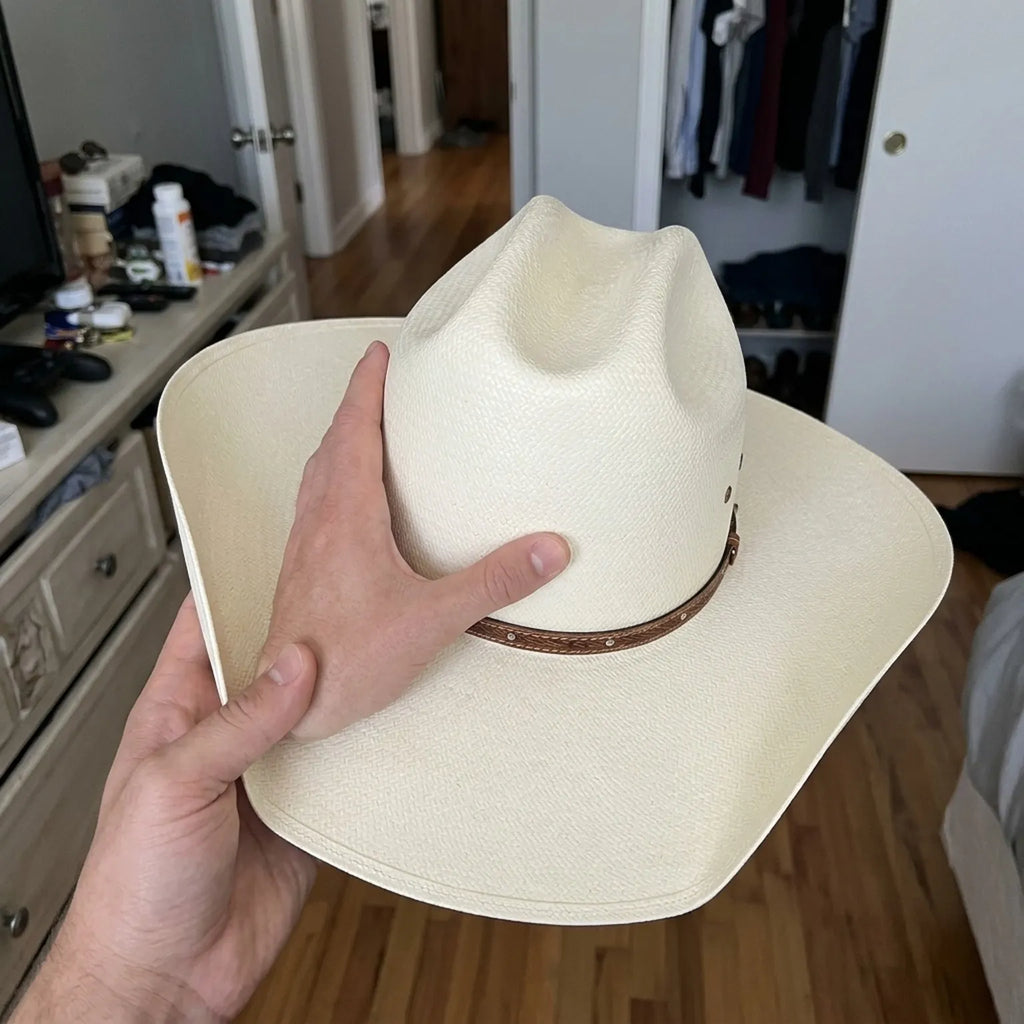 Unisex White Felt Cowboy Hat Studded Leather Band Wide Brim