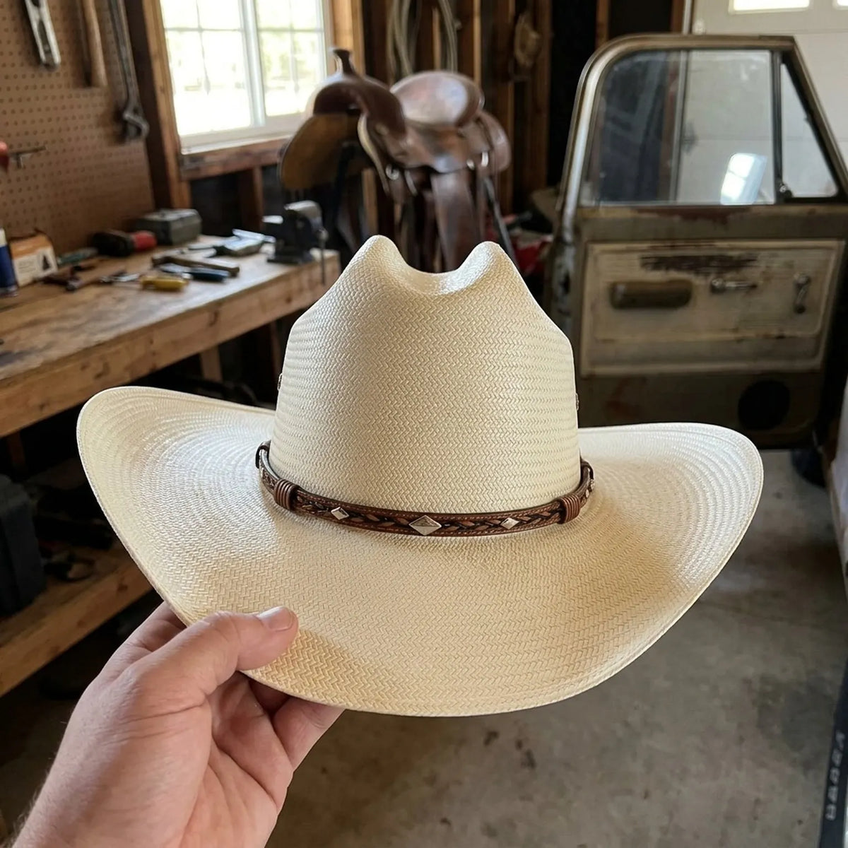 Unisex White Straw Cowboy Hat with Diamond Concho Leather Band