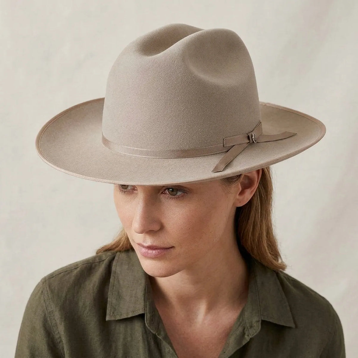 Light Pink Felt Fedora Hat with Grosgrain Band - Classic